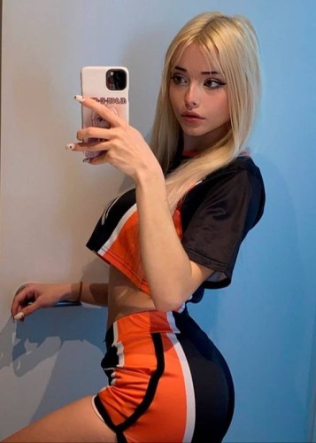 Кристина, Г. Мама